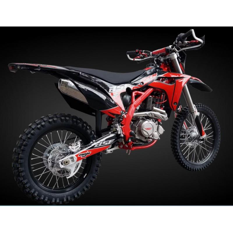 Купить  Мотоцикл Кросс/Эндуро BSE Z11 Red Black Выпуск 2024г. (спортинв), 21/18, 4Т (шт) купить с доставкой по Москве и России, цена, технические характеристики, комплектация фото  - motoserp.ru