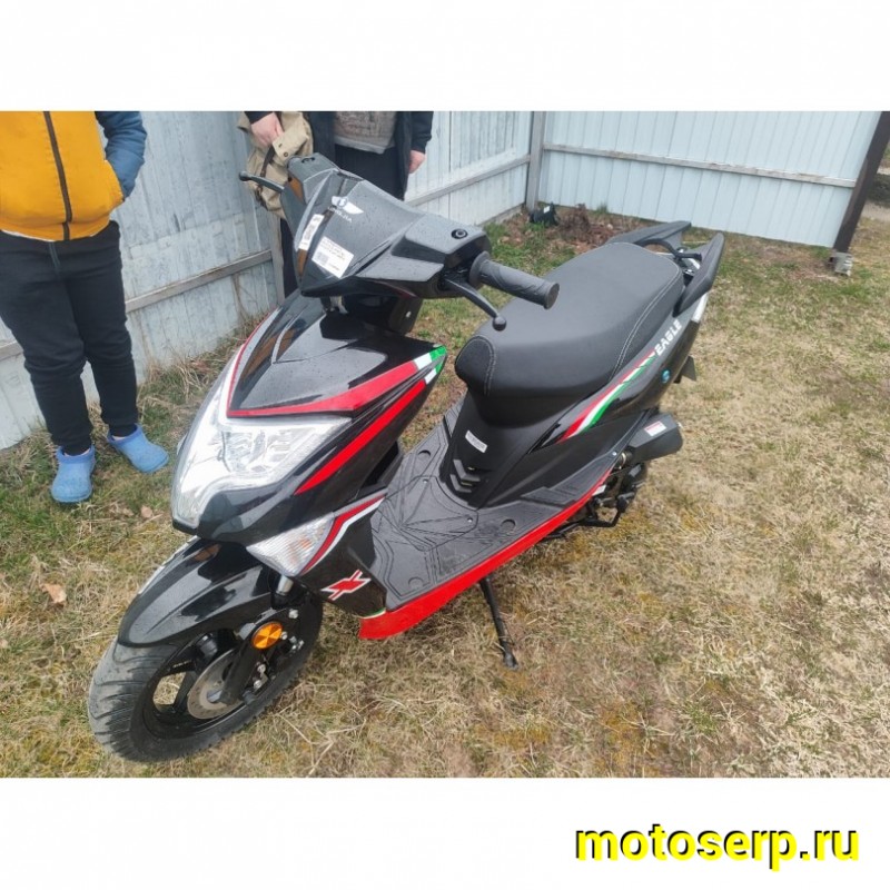 Купить  Скутер Regulmoto EAGLE 50 (LJ80QT-3L) колёса R12 (шт)  купить с доставкой по Москве и России, цена, технические характеристики, комплектация фото  - motoserp.ru