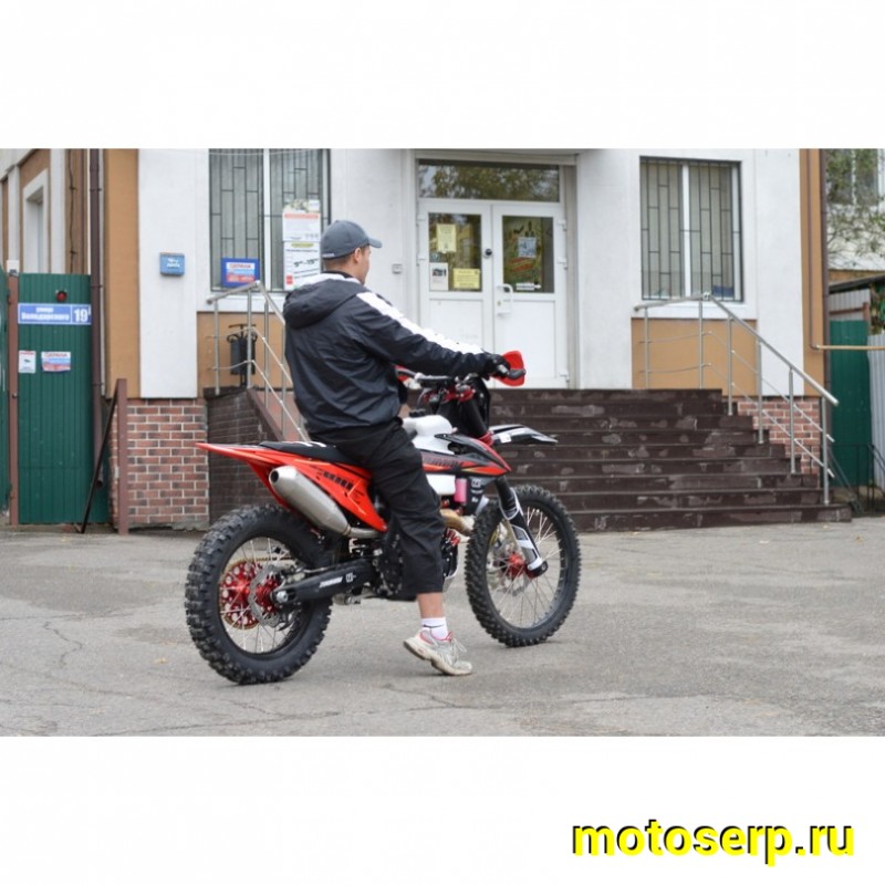 Купить  Мотоцикл Кросс/Эндуро ZUUMAV K8 (NB-300) (спортинв),  21/18, 4Т, 300cc,  ZS 174MN-5., жидк. охл. (шт) (ZUUMAV купить с доставкой по Москве и России, цена, технические характеристики, комплектация фото  - motoserp.ru