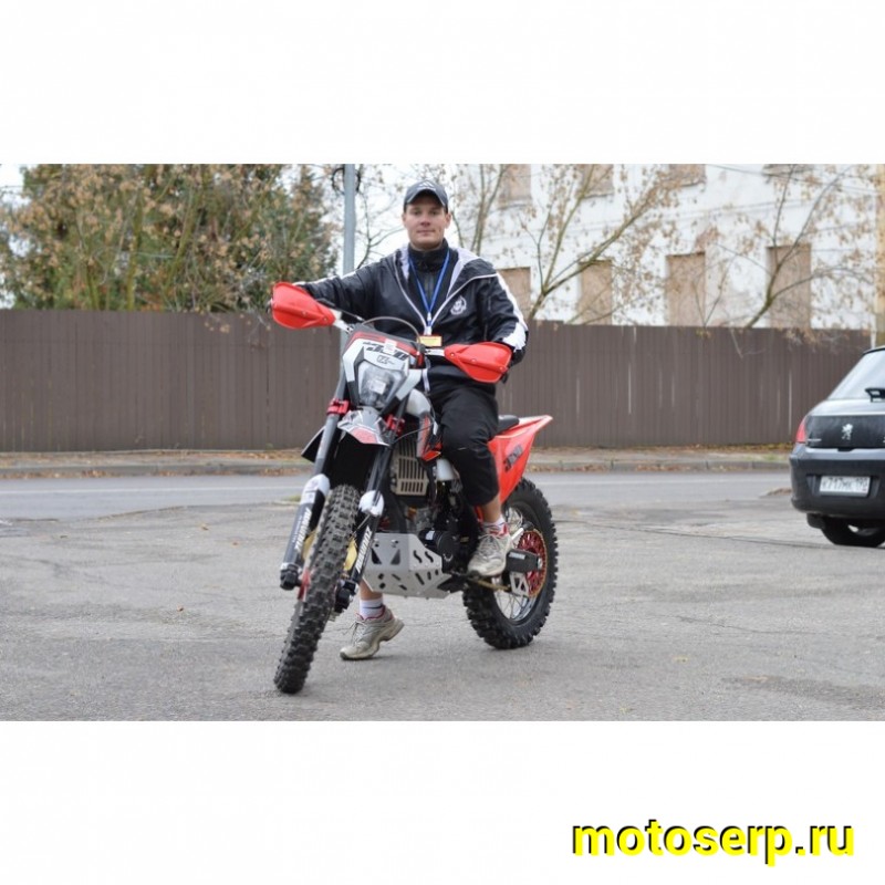 Купить  Мотоцикл Кросс/Эндуро ZUUMAV K8 (NB-300) (спортинв),  21/18, 4Т, 300cc,  ZS 174MN-5., жидк. охл. (шт) (ZUUMAV купить с доставкой по Москве и России, цена, технические характеристики, комплектация фото  - motoserp.ru