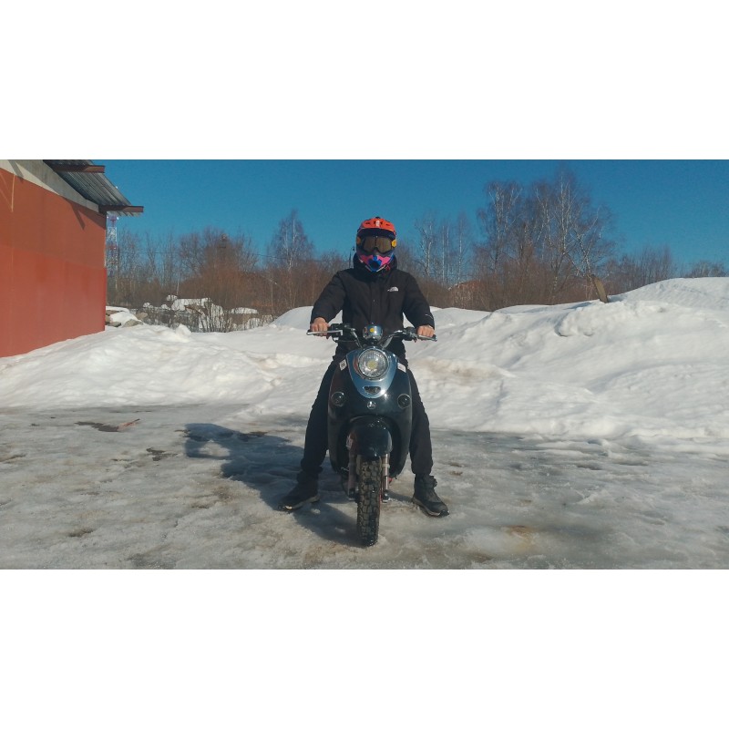 Купить  Скутер VMC RETRO с кофром (Венто Ретро) 50cc; 1,5 местный, 4Т, возд. охлажд., диск/барабан, кол. 10"/10"(шт) 01500 (Vento  купить с доставкой по Москве и России, цена, технические характеристики, комплектация фото  - motoserp.ru