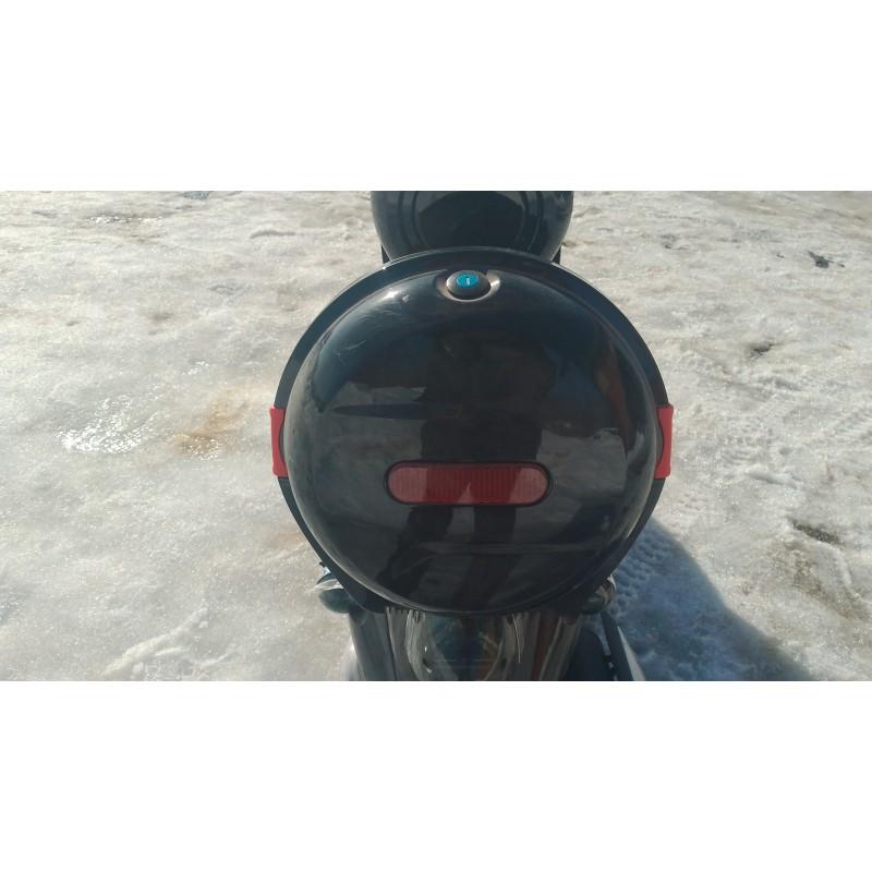 Купить  Скутер VMC RETRO с кофром (Венто Ретро) 50cc; 1,5 местный, 4Т, возд. охлажд., диск/барабан, кол. 10"/10"(шт) 01500 (Vento  купить с доставкой по Москве и России, цена, технические характеристики, комплектация фото  - motoserp.ru