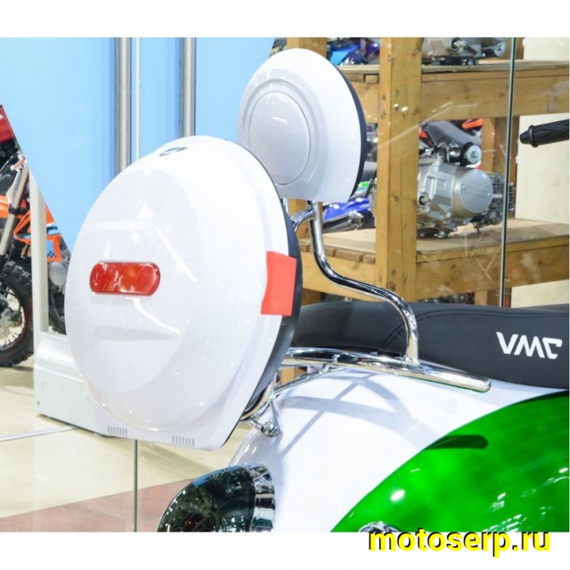Купить  Скутер VMC RETRO с кофром (Венто Ретро) 50cc; 1,5 местный, 4Т, возд. охлажд., диск/барабан, кол. 10"/10"(шт) 01500 (Vento  купить с доставкой по Москве и России, цена, технические характеристики, комплектация фото  - motoserp.ru