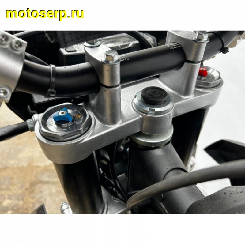 Купить  ====Мотоцикл Кросс/Эндуро Regulmoto Sport-003 PR PRO (4 valves) 5пер. Черный  300сс (ЭПТС) 21/18, ZS175FMM-5, возд.охл.,диск/диск,(шт) купить с доставкой по Москве и России, цена, технические характеристики, комплектация фото  - motoserp.ru