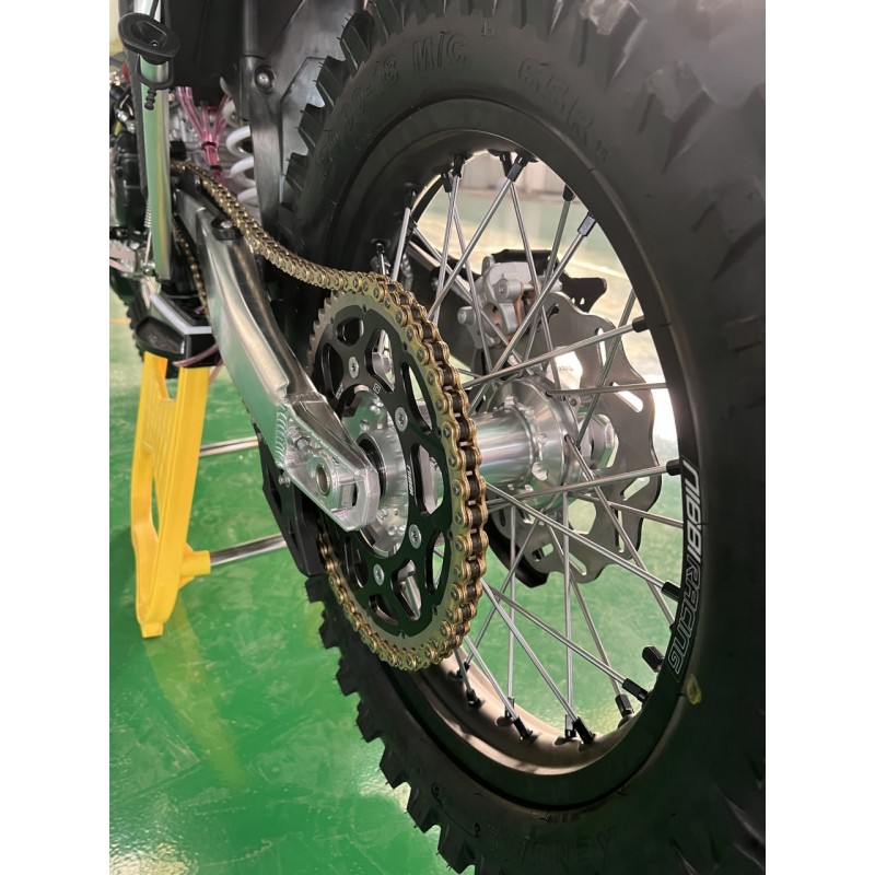 Купить  Мотоцикл Кросс/Эндуро Regulmoto Nibbi TE N300-SR 2Т, 300сс, 21/18" карб, без прогрессии (шт) купить с доставкой по Москве и России, цена, технические характеристики, комплектация фото  - motoserp.ru