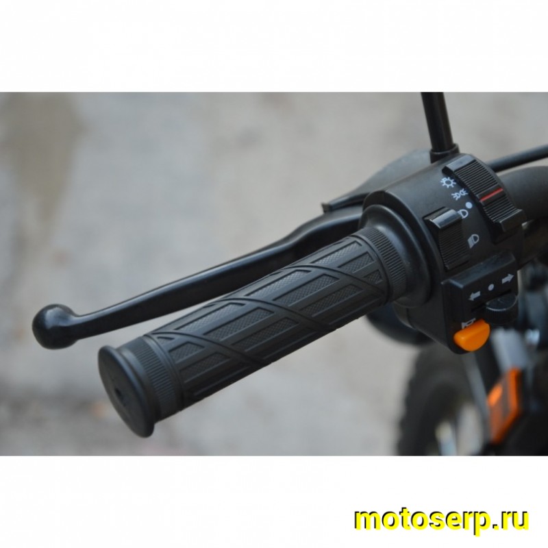 Купить  ====Мопед MM COLT2 50/110 BLACK Б/У, состояние нового, пробег 2233 км (шт) 01100  купить с доставкой по Москве и России, цена, технические характеристики, комплектация фото  - motoserp.ru
