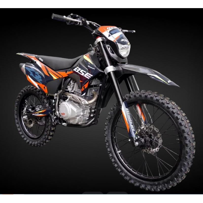 Купить  Мотоцикл Кросс/Эндуро BSE Z3L Spek Orange Выпуск 2025г. (спортинв)  (шт)   купить с доставкой по Москве и России, цена, технические характеристики, комплектация фото  - motoserp.ru