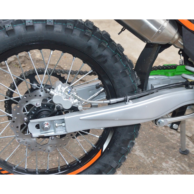Купить  Мотоцикл Кросс/Эндуро JHL LX1 (спортинв) 21/18, 250cc, CB250-F(172FMM-3A)  (шт) (ТехМаркет (0 купить с доставкой по Москве и России, цена, технические характеристики, комплектация фото  - motoserp.ru