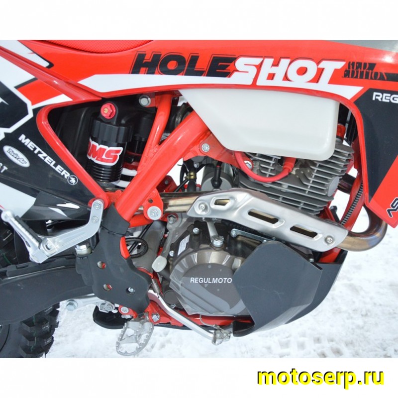 Купить  Мотоцикл Кросс/Эндуро Regulmoto Holeshot Red Edition 175FMM-5PR (ЭПТС) 300cc балан.,6КПП, 4V,подв. сж/отб KKE 2катр. 47мм (ЭПТС) (шт) купить с доставкой по Москве и России, цена, технические характеристики, комплектация фото  - motoserp.ru