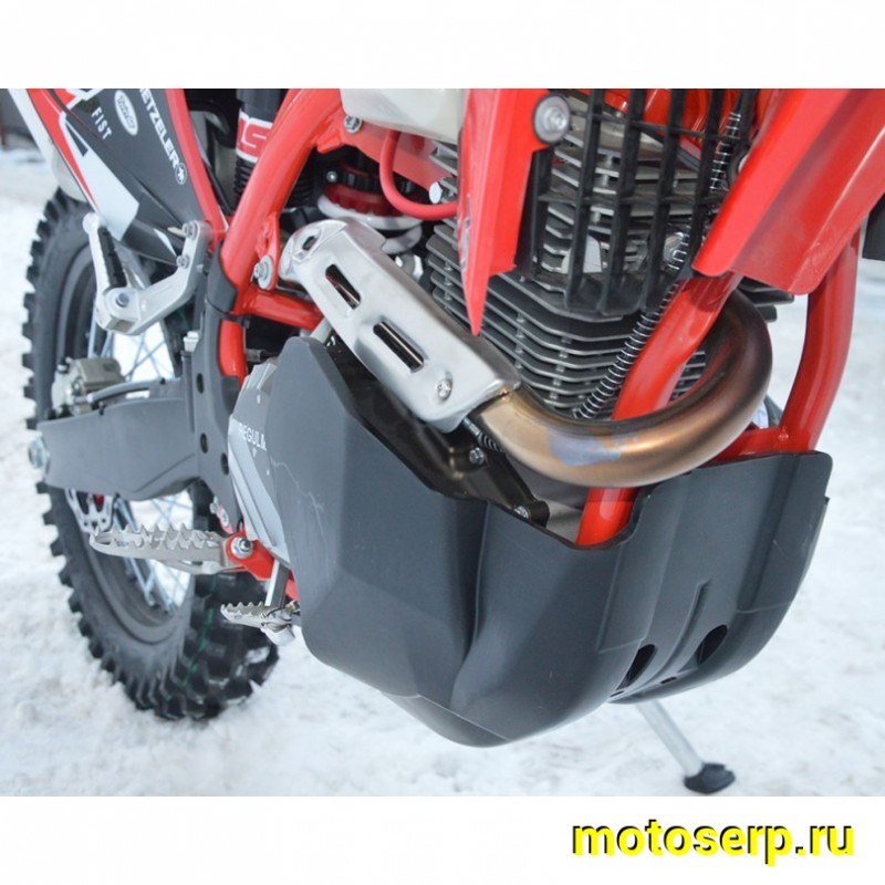 Купить  Мотоцикл Кросс/Эндуро Regulmoto Holeshot Red Edition 175FMM-5PR (ЭПТС) 300cc балан.,6КПП, 4V,подв. сж/отб KKE 2катр. 47мм (ЭПТС) (шт) купить с доставкой по Москве и России, цена, технические характеристики, комплектация фото  - motoserp.ru