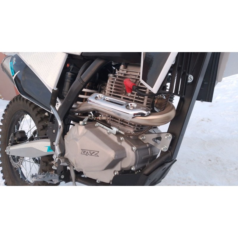 Купить  Мотоцикл Кросс/Эндуро BRZ H6 PR250 21/18 Выпуск 2024г. (спортинв), 21/18, 250cc, 172FMM-5 PR , 4T, возд. охлажд. (шт)  купить с доставкой по Москве и России, цена, технические характеристики, комплектация фото  - motoserp.ru