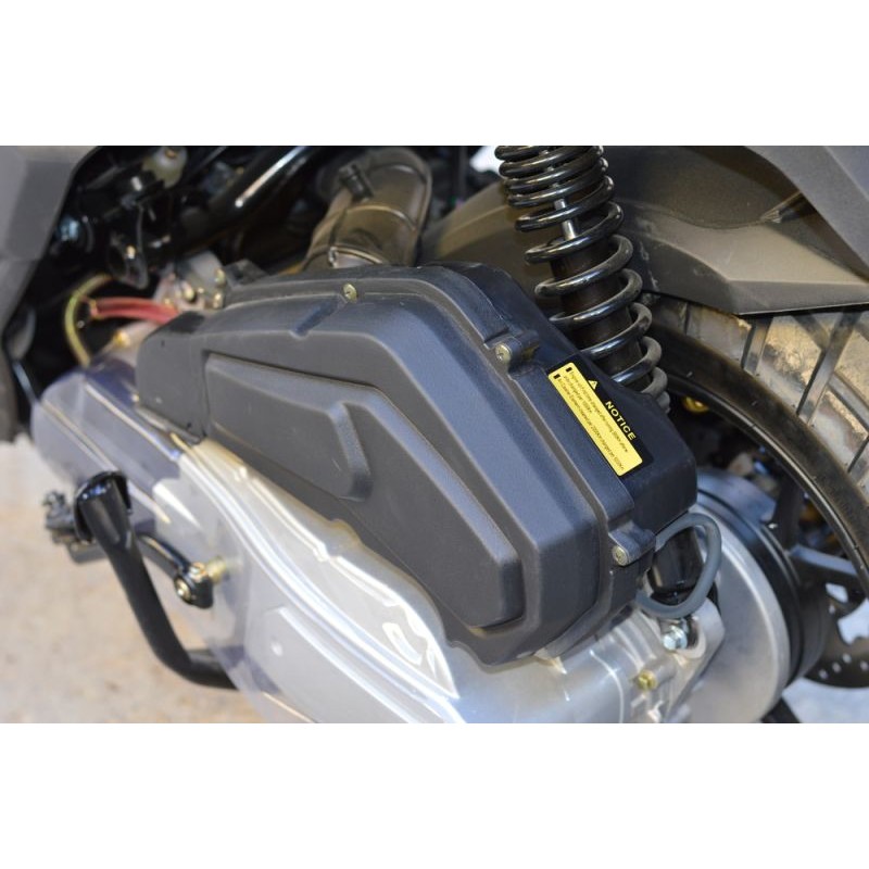 Купить  Скутер MM TANK VECTOR (Вектор) 50cc, 4Т,возд. охл. ,торм. диск/диск., дуги, перед кофр (шт) 01250 (MM 49042  купить с доставкой по Москве и России, цена, технические характеристики, комплектация фото  - motoserp.ru
