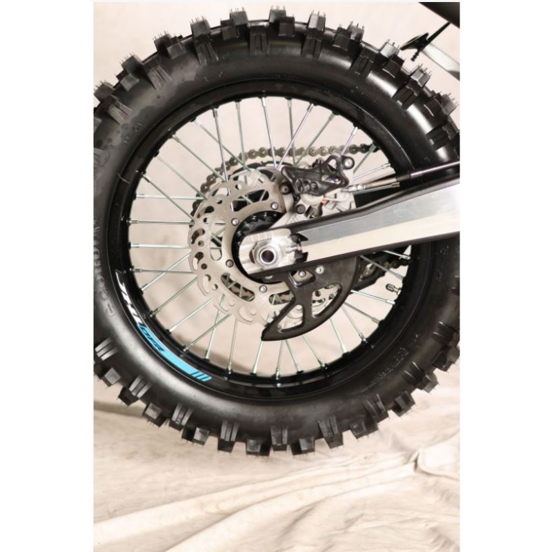 Купить  Мотоцикл Кросс/Эндуро JHL ZR3 (спортинв) 300сс, ZS175FMN CB300RL , 21"/18", пластик и рама (К10) - реплика КТМ 2024г! (шт) (0 купить с доставкой по Москве и России, цена, технические характеристики, комплектация фото  - motoserp.ru