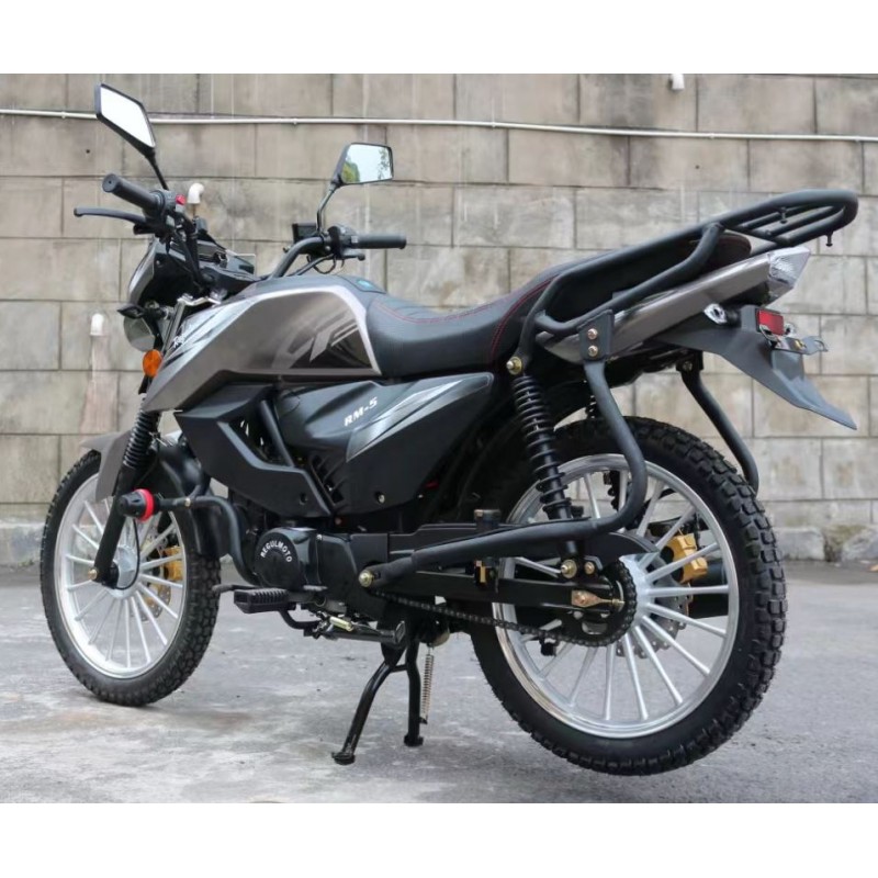 Купить  Мопед Regulmoto Alpha (RM-5) Черный глянец 4Т; 50cc;  колеса 17/17"литые; 4пер, диск/диск, LED фара, USB-порт (шт) 01250 (ФОТО купить с доставкой по Москве и России, цена, технические характеристики, комплектация фото  - motoserp.ru