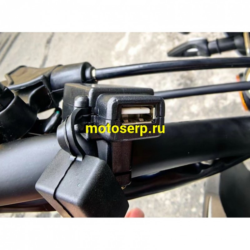Купить  Мопед Regulmoto Alpha (RM-5) Черный глянец 4Т; 50cc;  колеса 17/17"литые; 4пер, диск/диск, LED фара, USB-порт (шт) 01250 (ФОТО купить с доставкой по Москве и России, цена, технические характеристики, комплектация фото  - motoserp.ru