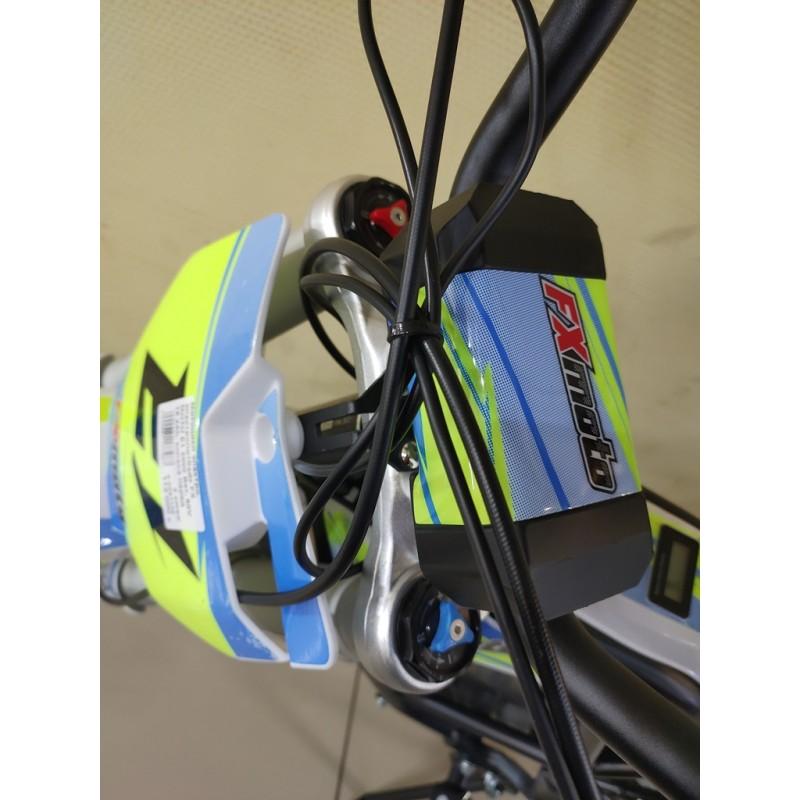 Купить  Электрокомплект Пит. FX MOTO Е1 2000 Ват, 60V 18.2Ah, колеса перед 14"/заднее 12", два аморт.,тормоза гидр.Disk (шт) купить с доставкой по Москве и России, цена, технические характеристики, комплектация фото  - motoserp.ru