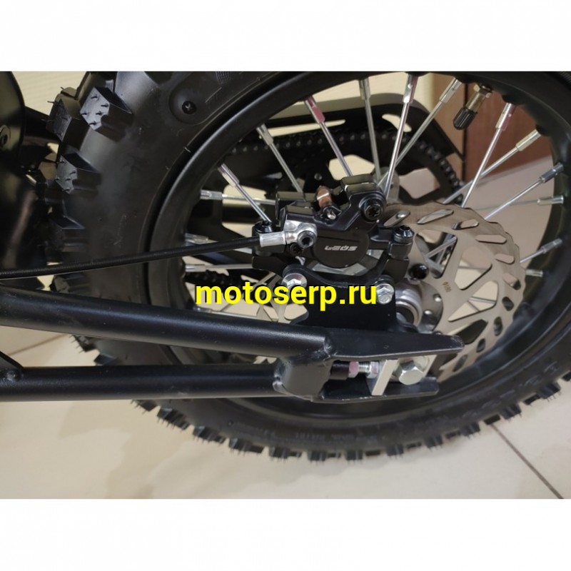 Купить  Мотоцикл электро, электропитбайк FX MOTO Е1 2000 Ват, 60V 18.2Ah, колеса перед 14"/заднее 12", два аморт.,тормоза гидр.Disk (шт) купить с доставкой по Москве и России, цена, технические характеристики, комплектация фото  - motoserp.ru