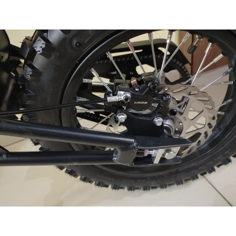 Купить  Электрокомплект Пит. FX MOTO Е1 2000 Ват, 60V 18.2Ah, колеса перед 14"/заднее 12", два аморт.,тормоза гидр.Disk (шт) купить с доставкой по Москве и России, цена, технические характеристики, комплектация фото  - motoserp.ru