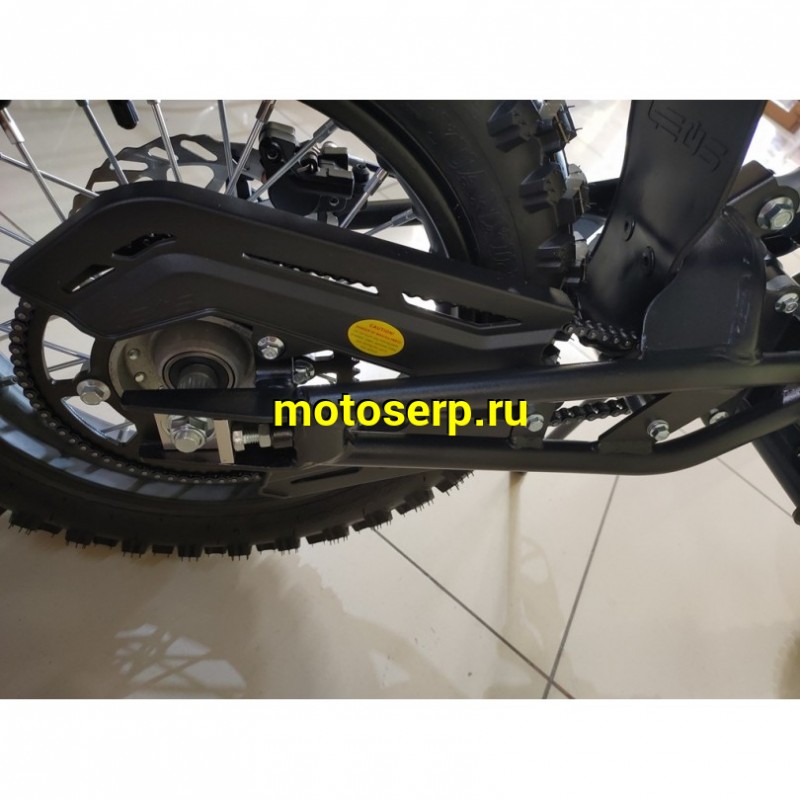 Купить  Мотоцикл электро, электропитбайк FX MOTO Е1 2000 Ват, 60V 18.2Ah, колеса перед 14"/заднее 12", два аморт.,тормоза гидр.Disk (шт) купить с доставкой по Москве и России, цена, технические характеристики, комплектация фото  - motoserp.ru