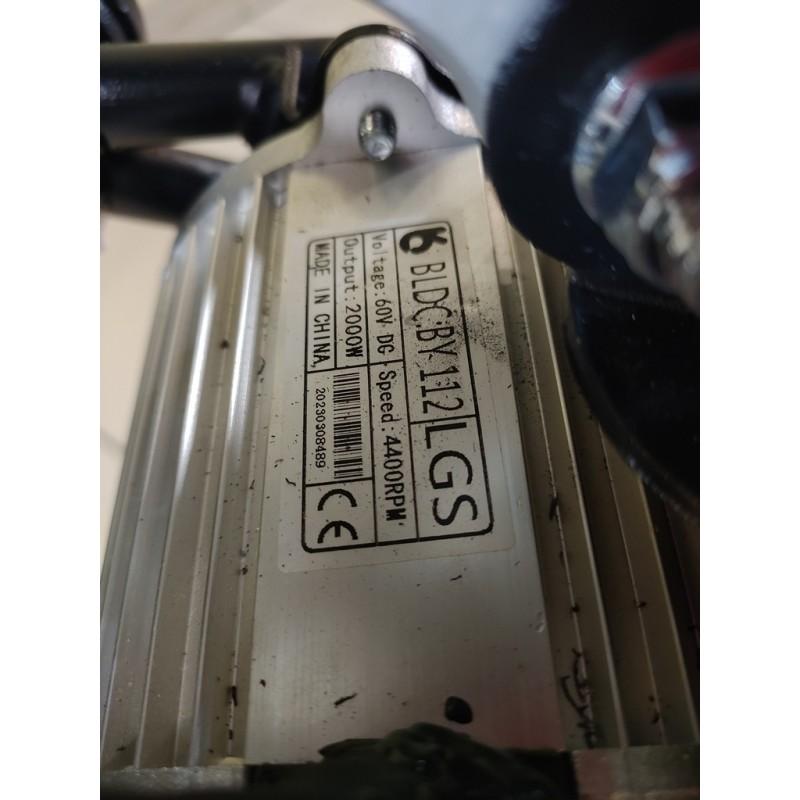 Купить  Электрокомплект Пит. FX MOTO Е1 2000 Ват, 60V 18.2Ah, колеса перед 14"/заднее 12", два аморт.,тормоза гидр.Disk (шт) купить с доставкой по Москве и России, цена, технические характеристики, комплектация фото  - motoserp.ru
