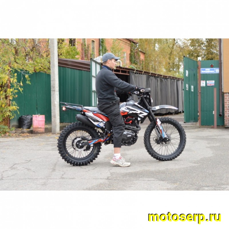 Купить  Мотоцикл Кросс/Эндуро BRZ Z7 PR300  21/18, 300сс, ZS175FMN-5 PR, 6 пер. (спортинв) (шт) купить с доставкой по Москве и России, цена, технические характеристики, комплектация фото  - motoserp.ru