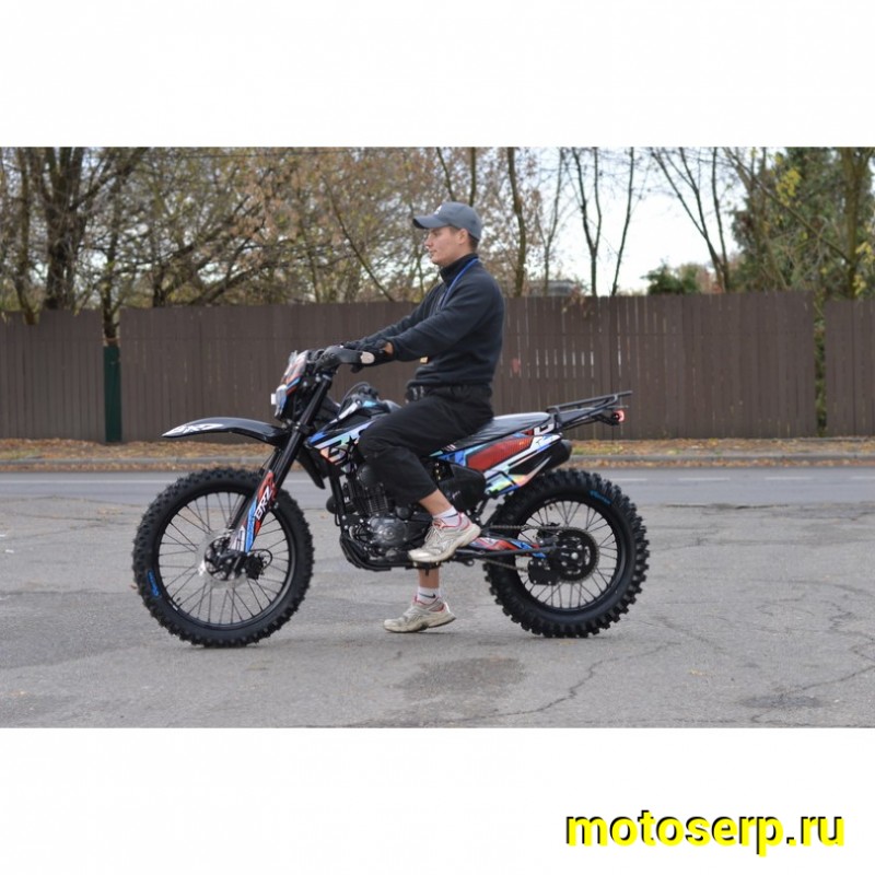 Купить  Мотоцикл Кросс/Эндуро BRZ Z7 PR300  21/18, 300сс, ZS175FMN-5 PR, 6 пер. (спортинв) (шт) купить с доставкой по Москве и России, цена, технические характеристики, комплектация фото  - motoserp.ru