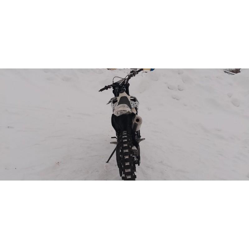 Купить  Мотоцикл Кросс/Эндуро BRZ X8 PR250 BE (172FMM-PR) Выпуск 2024г. (спортинв) 250сс, ZS172FMM-5 PR балансир. 21/18 (шт) купить с доставкой по Москве и России, цена, технические характеристики, комплектация фото  - motoserp.ru