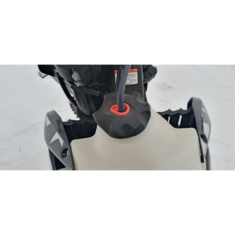 Купить  Мотоцикл Кросс/Эндуро BRZ X8 PR250 BE (172FMM-PR) Выпуск 2024г. (спортинв) 250сс, ZS172FMM-5 PR балансир. 21/18 (шт) купить с доставкой по Москве и России, цена, технические характеристики, комплектация фото  - motoserp.ru