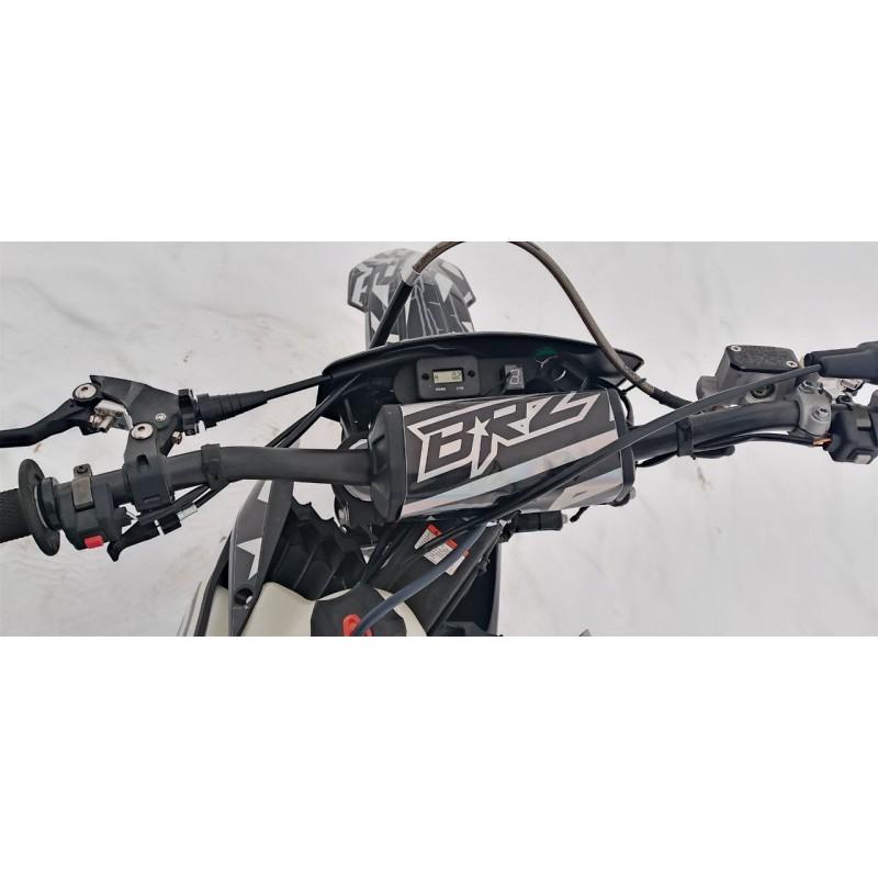 Купить  Мотоцикл Кросс/Эндуро BRZ X8 PR250 BE (172FMM-PR) Выпуск 2024г. (спортинв) 250сс, ZS172FMM-5 PR балансир. 21/18 (шт) купить с доставкой по Москве и России, цена, технические характеристики, комплектация фото  - motoserp.ru