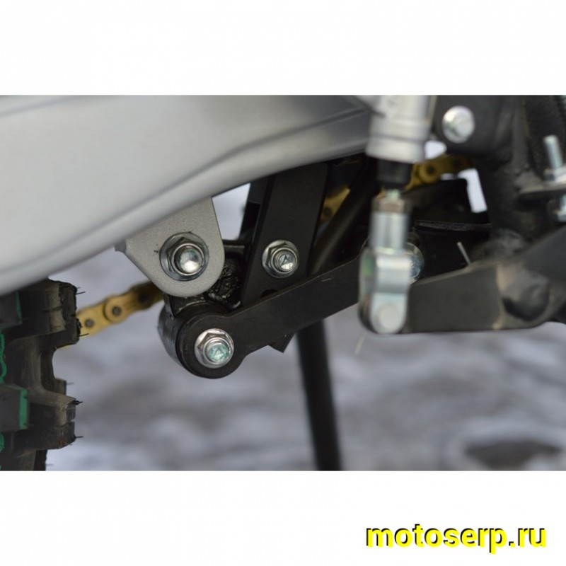 Купить  Мотоцикл Кросс/Эндуро Regulmoto Sport-003 PR PRO (4 valves) 6 передач (Черный/красный) (шт)  купить с доставкой по Москве и России, цена, технические характеристики, комплектация фото  - motoserp.ru