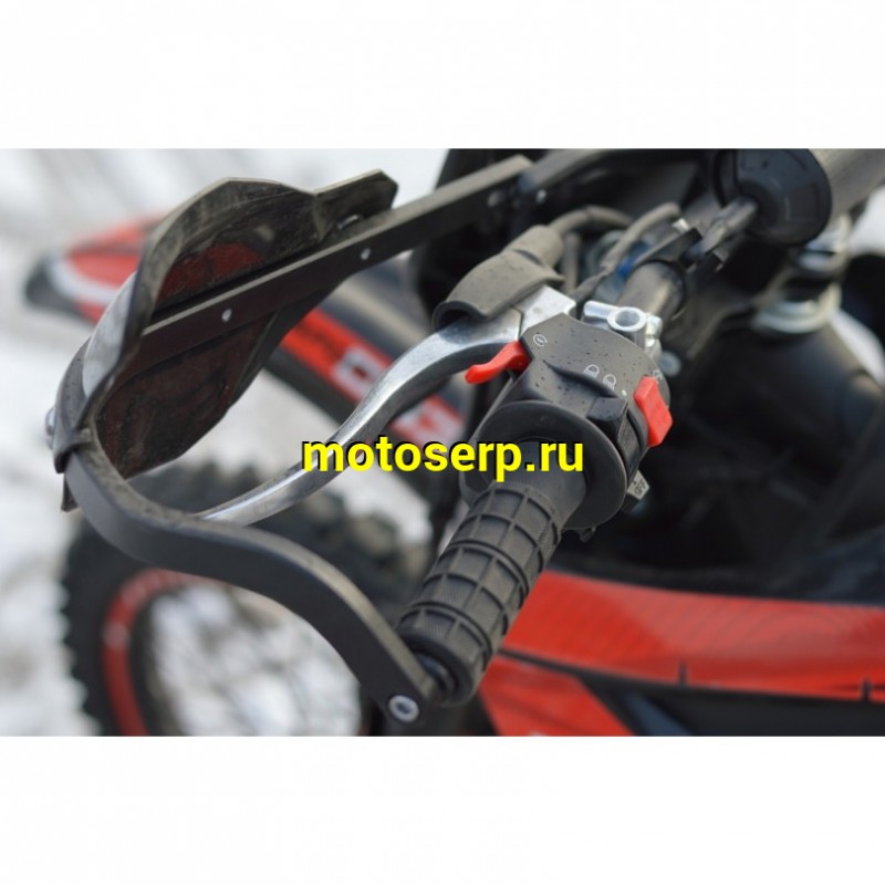 Купить  Мотоцикл Кросс/Эндуро Regulmoto Sport-003 PR PRO (4 valves) 6 передач (Черный/красный) (шт)  купить с доставкой по Москве и России, цена, технические характеристики, комплектация фото  - motoserp.ru