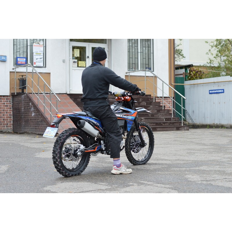 Купить  Мотоцикл Кросс/Эндуро Regulmoto Norden (ЭПТС) ZS172FMM-5 PR, 21/18", среднеразмерный Выпуск 2024г.(шт) купить с доставкой по Москве и России, цена, технические характеристики, комплектация фото  - motoserp.ru