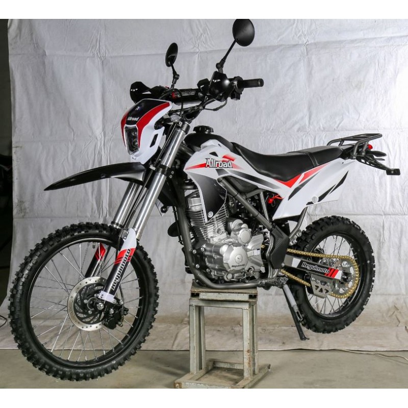 Купить  Мотоцикл Кросс/Эндуро Regulmoto Allroad 150сс 19/16" диск/диск (ЭПТС) Выпуск 2024г. (шт) купить с доставкой по Москве и России, цена, технические характеристики, комплектация фото  - motoserp.ru