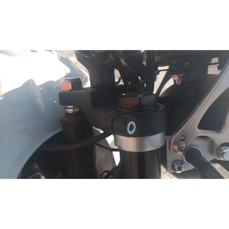 Купить  Мопед Millenium Alpha Champ  4Т; 50cc; колеса 17"литые; 4пер, эл. старт; БЕЗ КИКА!  (шт) 01500 (ТехМаркет купить с доставкой по Москве и России, цена, технические характеристики, комплектация фото  - motoserp.ru