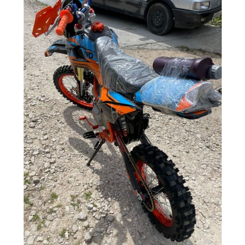 Купить  Питбайк KAYO Evolution K125EM 17/14 KRZ (механ. сцепл., эл. стартер) (шт) (SM  купить с доставкой по Москве и России, цена, технические характеристики, комплектация фото  - motoserp.ru
