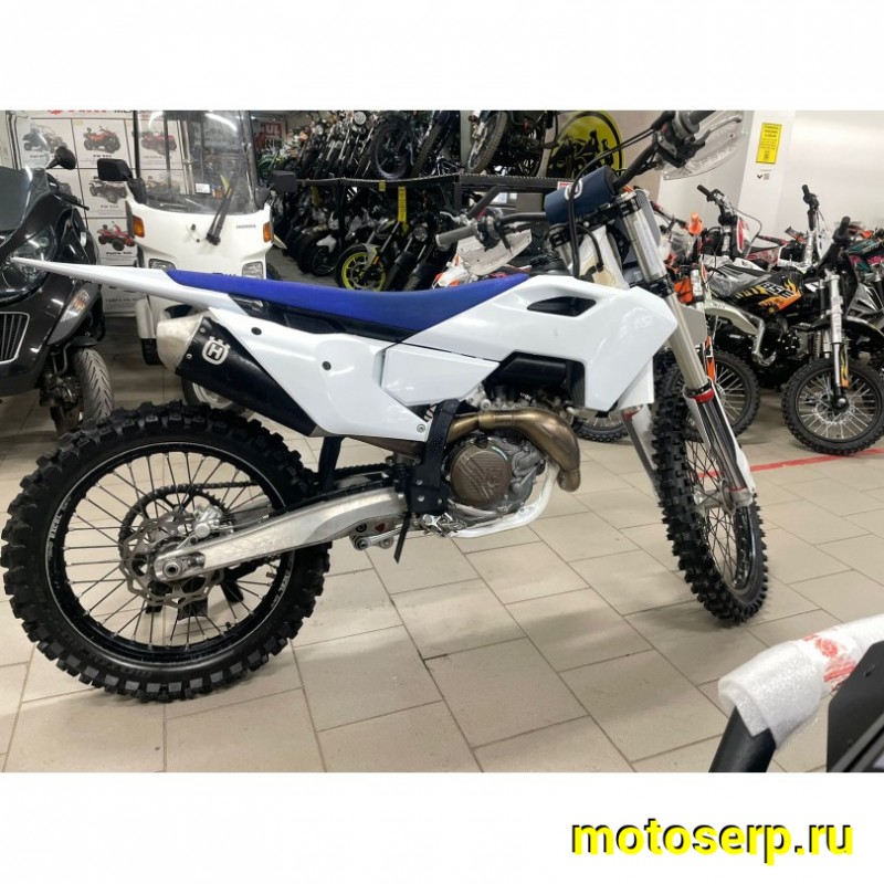 Купить  ====Мотоцикл Husqvarna FC450 2023 г. в., 60ч,  (шт) купить с доставкой по Москве и России, цена, технические характеристики, комплектация фото  - motoserp.ru