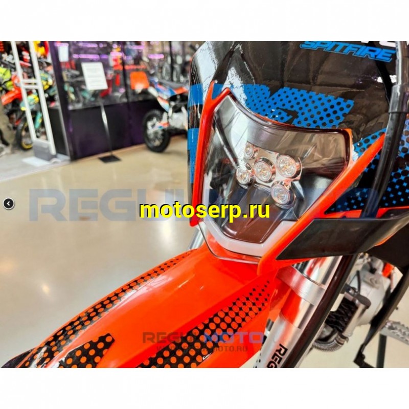 Купить  Питбайк Regulmoto SPITFIRE PRO 140 17/14  (спортинв) (шт).  купить с доставкой по Москве и России, цена, технические характеристики, комплектация фото  - motoserp.ru