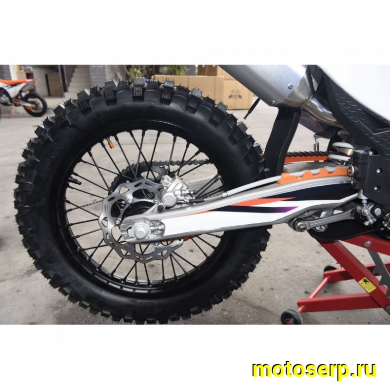 Купить  Мотоцикл Кросс/Эндуро KEWS K23L PR300 21/18 (спортинв) Рама К10, дизайн КТМ 2024г ZS175FMN PR (шт) (ФОТО купить с доставкой по Москве и России, цена, технические характеристики, комплектация фото  - motoserp.ru