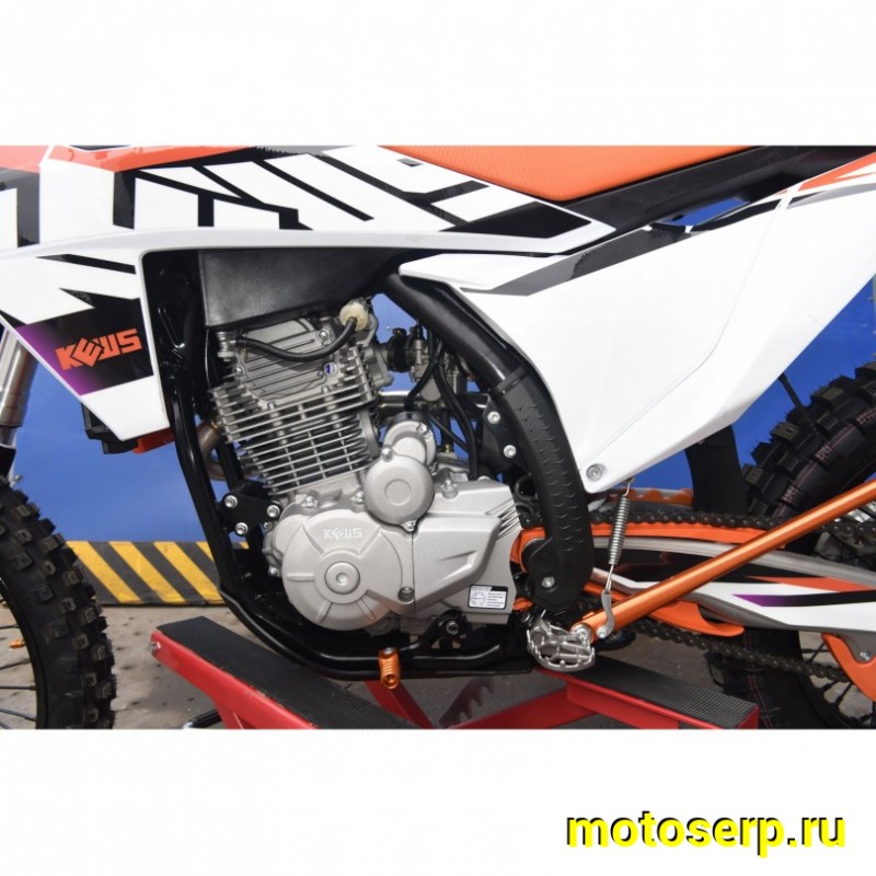 Купить  Мотоцикл Кросс/Эндуро KEWS K23L PR300 21/18 (спортинв) Рама К10, дизайн КТМ 2024г ZS175FMN PR (шт) (ФОТО купить с доставкой по Москве и России, цена, технические характеристики, комплектация фото  - motoserp.ru