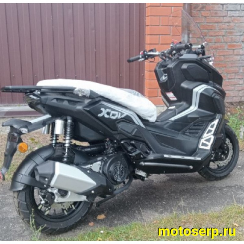 Купить  Скутер Regulmoto XDV TRAVELER (LJ-1) 200cc (шт) купить с доставкой по Москве и России, цена, технические характеристики, комплектация фото  - motoserp.ru