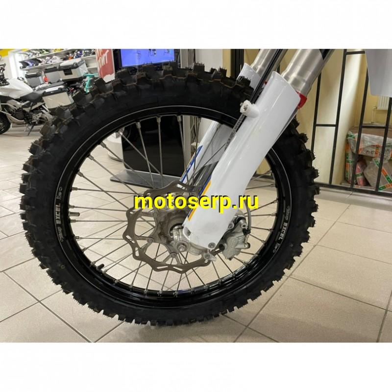 Купить  Мотоцикл Husqvarna FC 350 2023г, 69 м/ч (шт) купить с доставкой по Москве и России, цена, технические характеристики, комплектация фото  - motoserp.ru