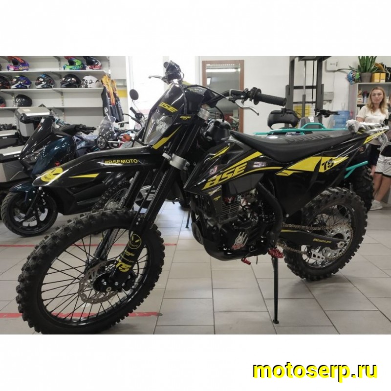 Купить  Мотоцикл Кросс/Эндуро BSE T5 Black Twister, пробег 10 м.ч. (шт)   купить с доставкой по Москве и России, цена, технические характеристики, комплектация фото  - motoserp.ru