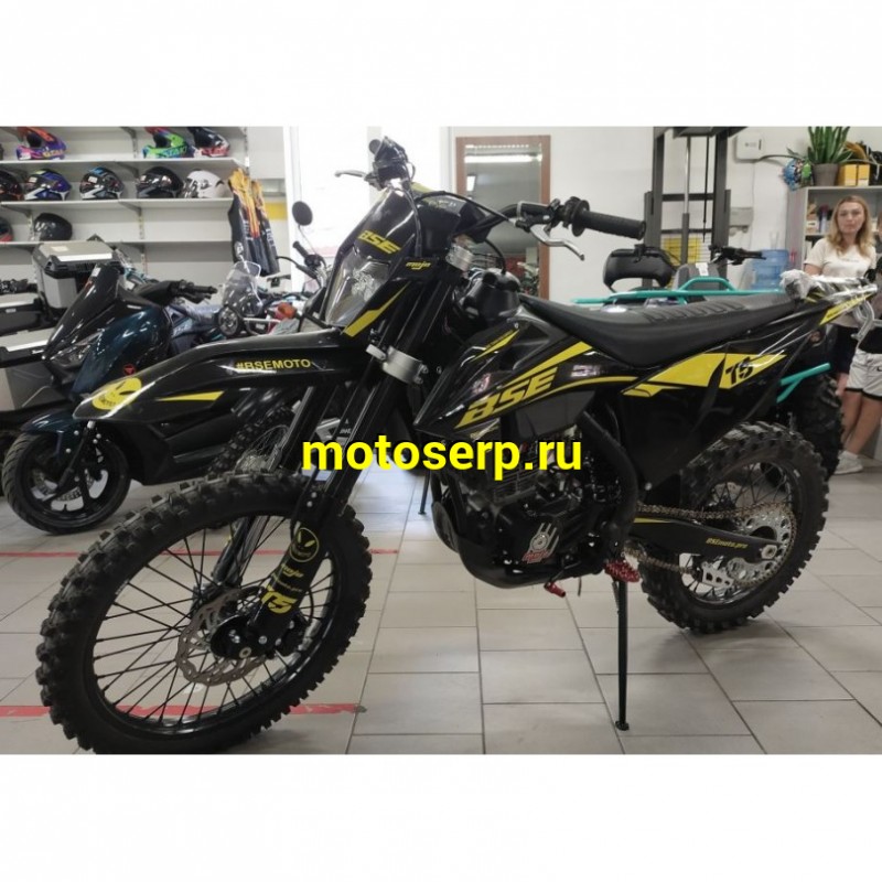 Купить  Мотоцикл Кросс/Эндуро BSE T5 Black Twister, пробег 10 м.ч. (шт)   купить с доставкой по Москве и России, цена, технические характеристики, комплектация фото  - motoserp.ru