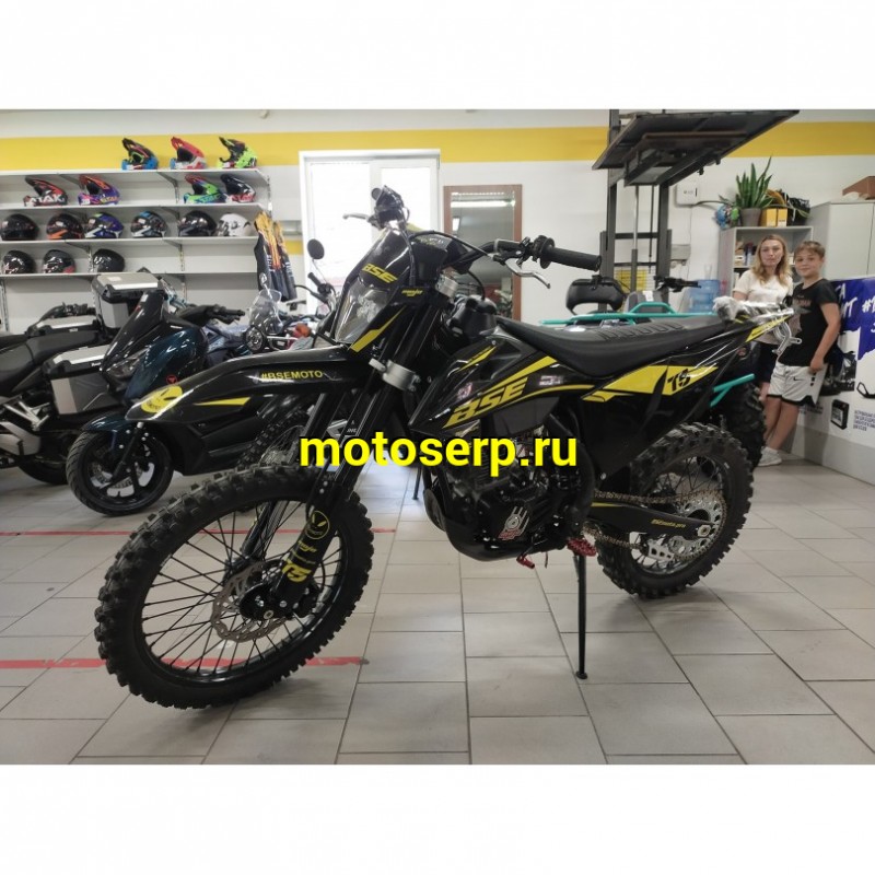 Купить  Мотоцикл Кросс/Эндуро BSE T5 Black Twister, пробег 10 м.ч. (шт)   купить с доставкой по Москве и России, цена, технические характеристики, комплектация фото  - motoserp.ru