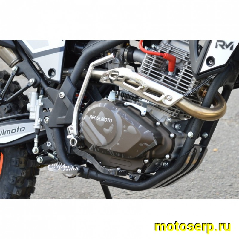 Купить  Мотоцикл Кросс/Эндуро Regulmoto CR-X 300 (ЭПТС) 6 Gear (без кикстартера) 21/18 Zongshen 175FMM PR300, балансир, перо 41мм, все регулировки (шт)  купить с доставкой по Москве и России, цена, технические характеристики, комплектация фото  - motoserp.ru