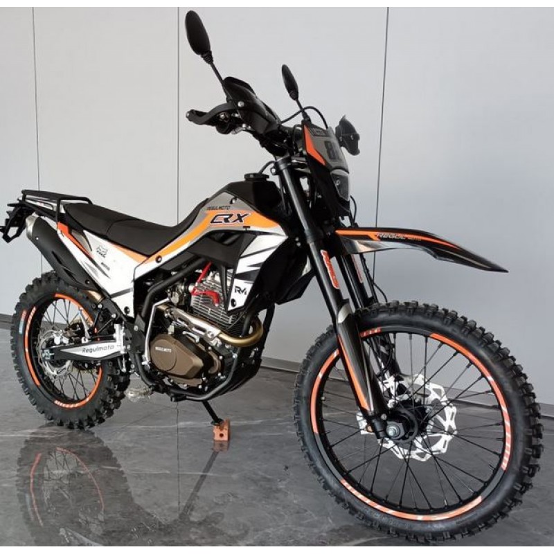 Купить  Мотоцикл Кросс/Эндуро Regulmoto CR-X 300 (ЭПТС) 6 Gear (без кикстартера) 21/18 Zongshen 175FMM PR300, балансир, перо 41мм, все регулировки (шт)  купить с доставкой по Москве и России, цена, технические характеристики, комплектация фото  - motoserp.ru