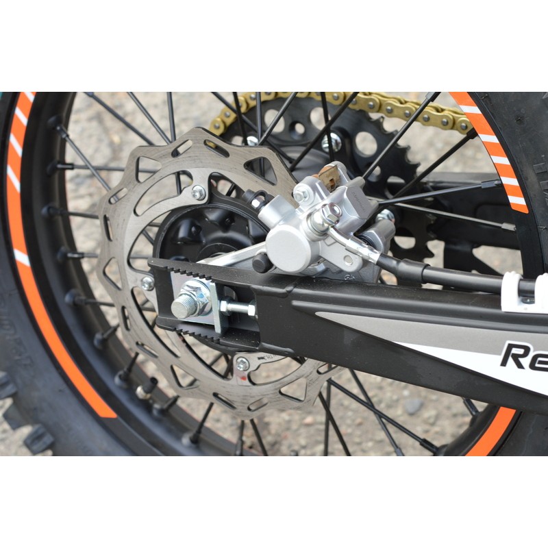 Купить  Мотоцикл Кросс/Эндуро Regulmoto CR-X 300 (ЭПТС) 6 Gear (без кикстартера) 21/18 Zongshen 175FMM PR300, балансир, перо 41мм, все регулировки (шт)  купить с доставкой по Москве и России, цена, технические характеристики, комплектация фото  - motoserp.ru