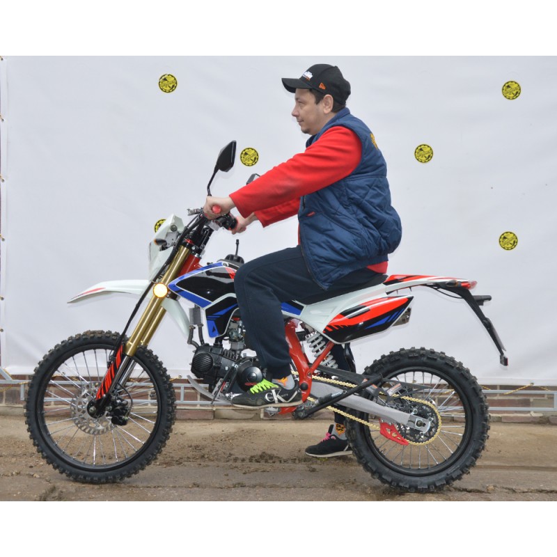 Купить  Мопед / питбайк X-MOTOS 50 (150) 19/16 COLOR 139FMB, фара/повор/стоп/зеркала/приборка, кик+электр. (шт) 01500 купить с доставкой по Москве и России, цена, технические характеристики, комплектация фото  - motoserp.ru