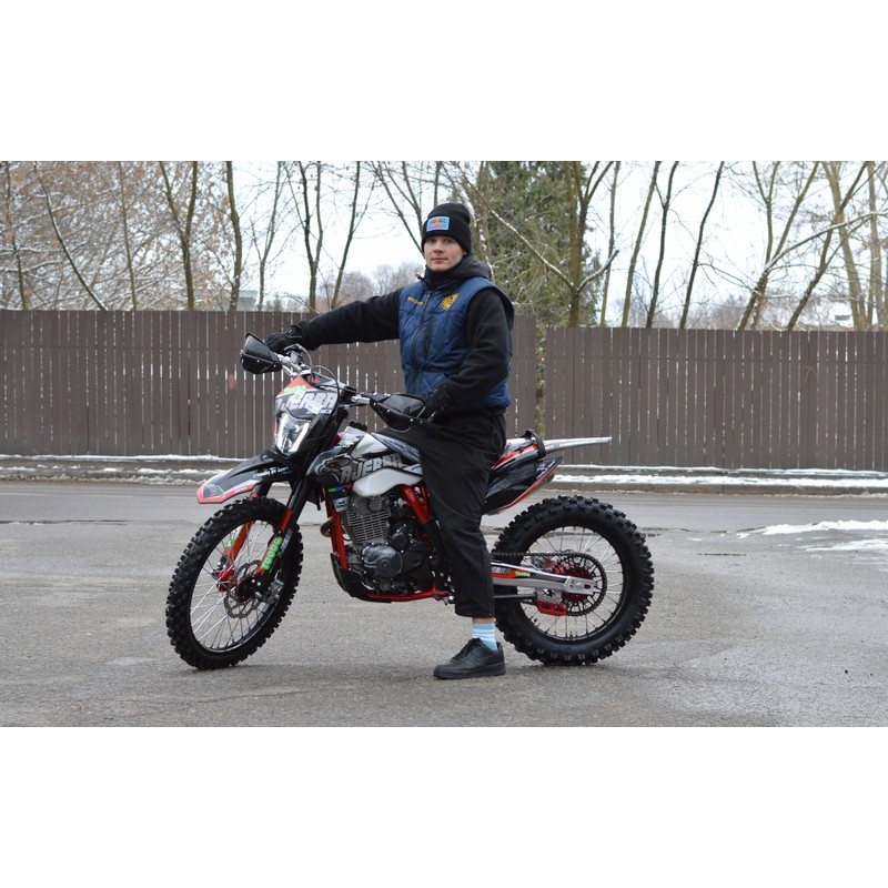 Купить  Мотоцикл Кросс/Эндуро Ajerra TOOBA К5 PR 300cc  ZS175FMM-5 PR  21/18" 6пер. (шт) купить с доставкой по Москве и России, цена, технические характеристики, комплектация фото  - motoserp.ru