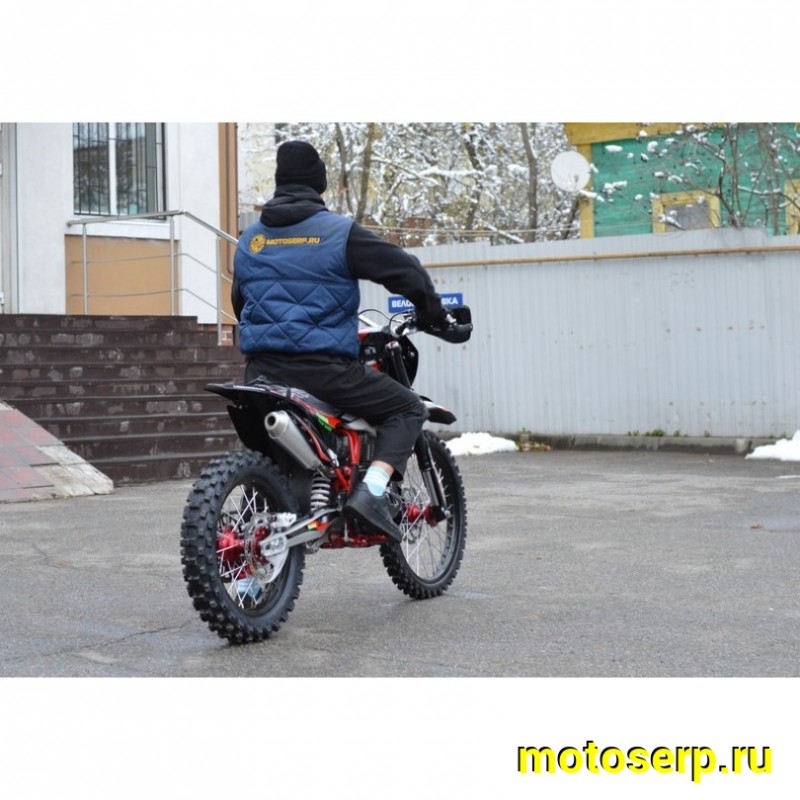 Купить  Мотоцикл Кросс/Эндуро Ajerra TOOBA К5 PR 300cc  ZS175FMM-5 PR  21/18" 6пер. (шт) купить с доставкой по Москве и России, цена, технические характеристики, комплектация фото  - motoserp.ru